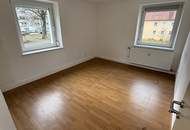 Derzeit in Sanierung: geräumiges 3-Zimmer Familiendomizil im Grünen mit garantiertem Erholungsfaktor und perfekter Infrastruktur! Ab April bezugsfertig!