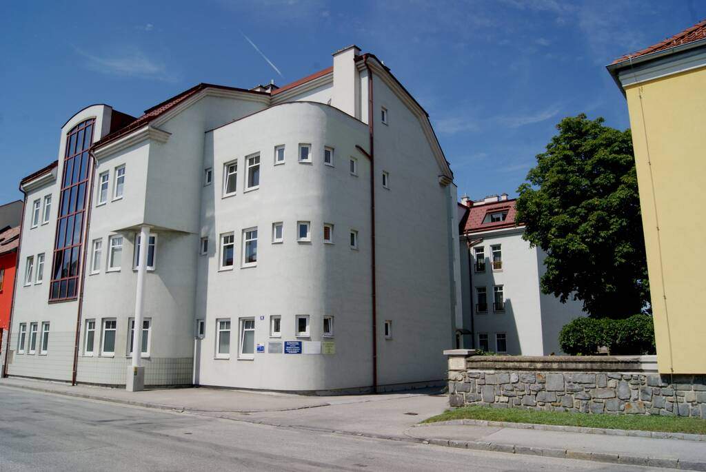 Abstellplatz Ärztezentrum Gmünd