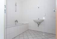 2 Zimmer-Wohnung mit Loggia!