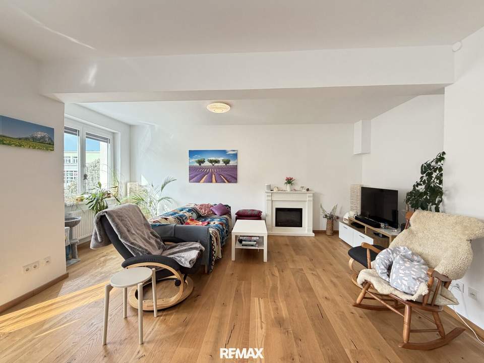 Modernes Wohngefühl trifft auf hochwertige Ausstattung - generalsaniere Wohnung mit Balkon in Graz-Geidorf