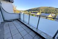 Großzügiges, renovierungswürdiges 4-Zimmer Eigentums-Juwel im Zentrum mit Aussichts-Loggia