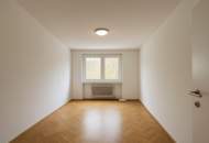 4 - Zimmer Mietwohnung mit Loggia