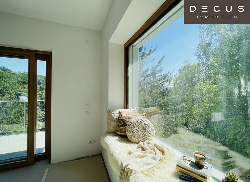 WALDCHALET IN TOPLAGE - MIT TERRASSEN GARTEN STELLPLATZ FÜR DREI AUTOS