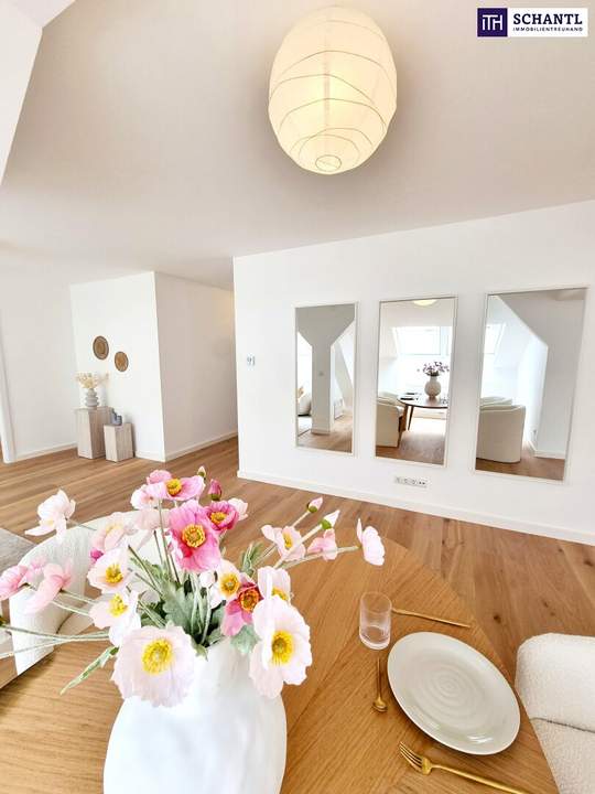 Stark reduziert - Stylischer Wohntraum im Dachgeschoss! Frisch saniert + Ruhelage + Traumhaftes Altbauhaus + Hofseitige Terrasse + U-Bahn ums Eck + Beste Infrastruktur und Anbindung!