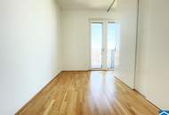 WASSER. WIESE. WIEN - Modern geschnittener Singlehit an der Lände