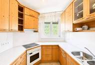 Gut geschnittene 2-Zimmer-Wohnung mit Loggia, extra Küche und PKW-Stellplatz