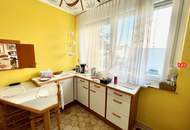 Südwestseitige 3 Zimmer Eigentumswohnung mit Loggia, Klimaanlage, Autoabstellplatz & PV-Balkonkraftwerk.