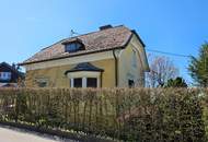 Sanierungsbedürftiges kleines Haus in Top Lage