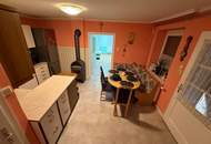 Kleines gemütliches Einfamilienhaus mit Pool