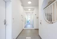 Ruhige, helle City-Wohnung mit Innenhofausrichtung und schöner Loggia