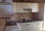 Zweifamilienhaus mit Nebengebäuden und großem Grundstück – vielseitiges nutzbares Anwesen in sonniger Ruhelage