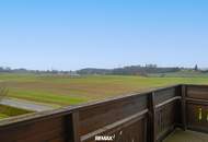 Stilvolles Ein- Zweifamilienhaus mit Doppelgarage und großen Garten