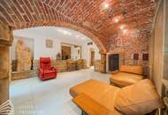 Luxuriöse 12-Zimmer-Villa mit Wellnessbereich Nähe Gersthof