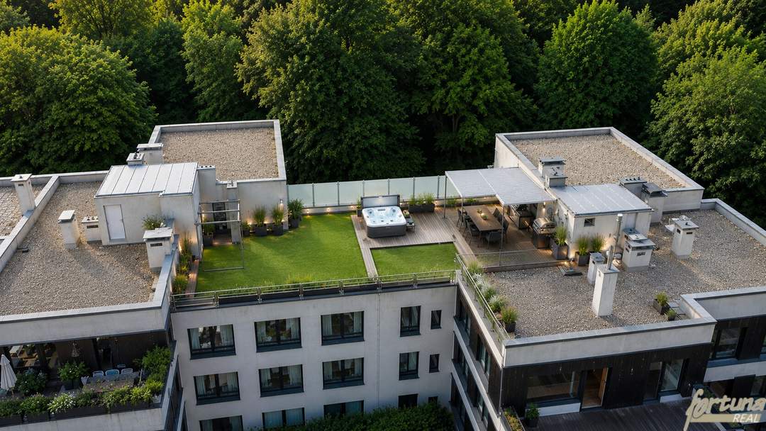 Exklusives Penthouse mit Hotelambiente – Hallenbad, Spa-Bereich, Partykeller und uneinsehbarer Dachterrasse