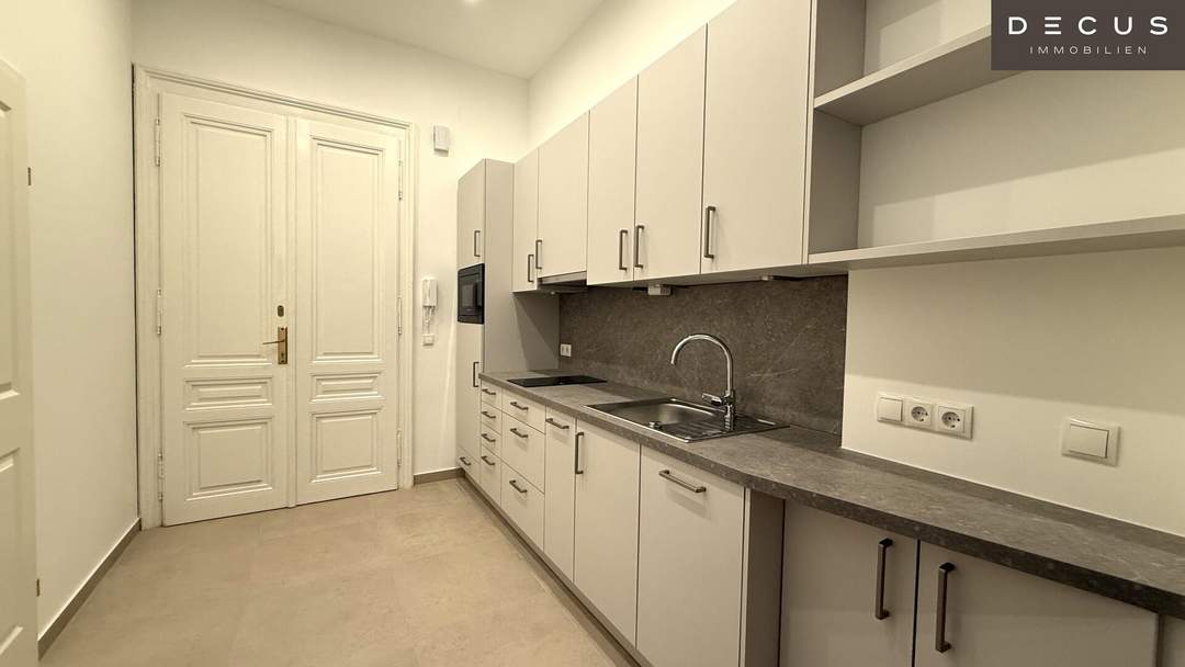 / UNBEFRISTETE MIETDAUER / MITTEN IN DER STADT/ ERSTBEZUG NACH SANIERUNG