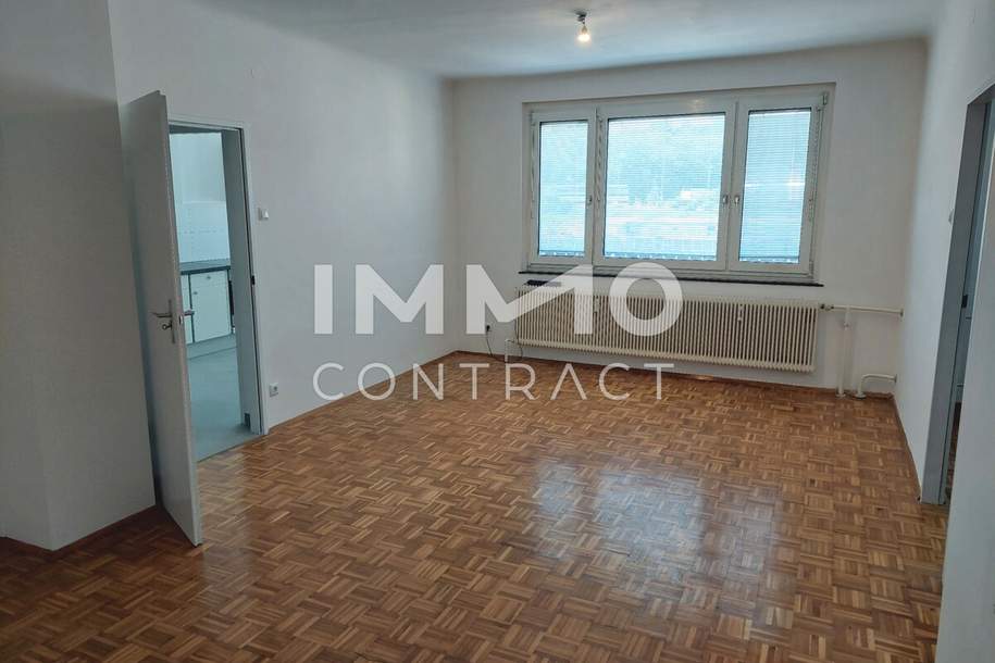 Sanierte 2-Raum - Wohnung mit Loggia und Lift im Stadtzentrum von Amstetten 67 m², Wohnung-miete, 799,25,€, 3300 Amstetten