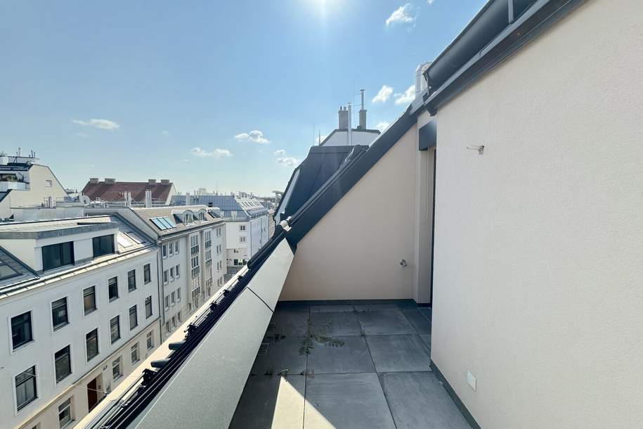SCHNÄPPCHEN! Mega helle Dachgeschoß Wohnung mit 3 Zimmer und feiner Terrasse!, Wohnung-kauf, 499.000,€, 1180 Wien 18., Währing