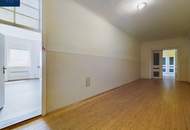 Top 14 - OG - Wohnungseigentum im Altbau für SMALL BUDGET - Helle 2-Zimmer-Wohnung mit Gartenblick und Schwedenofen