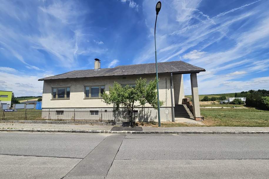 Einfamilienhaus auf sonnigem Grund, Haus-kauf, 154.000,€, 2170 Mistelbach