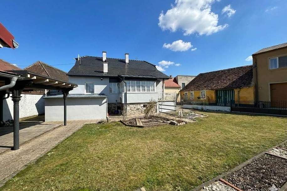 Wochenend-Oase oder Familienglück: Einfamilienhaus mit 82 m2 Wohn- und 515 m2 Grundstücksfläche!, Haus-kauf, 199.000,€, 2081 Hollabrunn