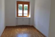 Unbefristete 4-Zimmer-Wohnung in absolut ruhiger Grünlage. - WOHNTRAUM