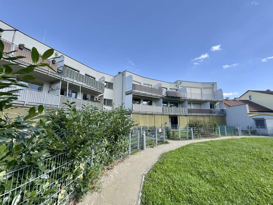 MIETKAUF - 2 Zimmer Wohnung mit Garten!