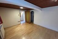 Gemütliches Einfamilienhaus mit Carport & Garten auf ca. 302 m² Grundstück