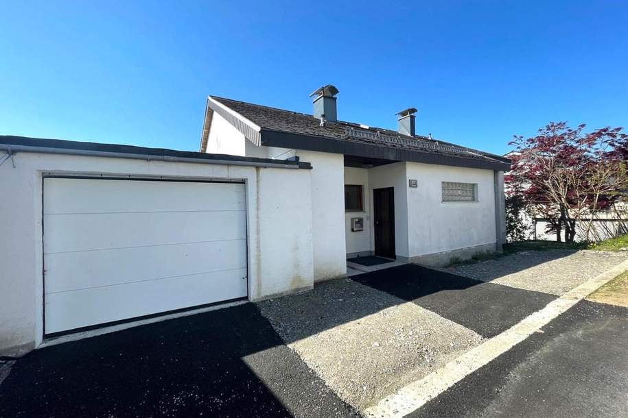 Helles Zweifamilienhaus in ruhiger Südlage mit tollem Ausblick, Haus-miete, 1.008,00,€, 4122 Rohrbach