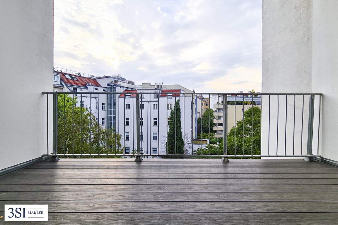 ERSTBEZUG ! Großzügige Garconniere mit Loggia in gepflegtem Altbau gleich bei der Landstraßer Hauptstraße - U-Bahn Nähe !