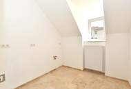 GROßZÜGIGE VILLA IN PURKERSDORF MIT 426 M², POOL, WINTERGARTEN &amp; BESTER ANBINDUNG NACH WIEN