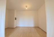 Modernes helles City-Apartment in U1 - UNO-CITY - PRATERNÄHE !