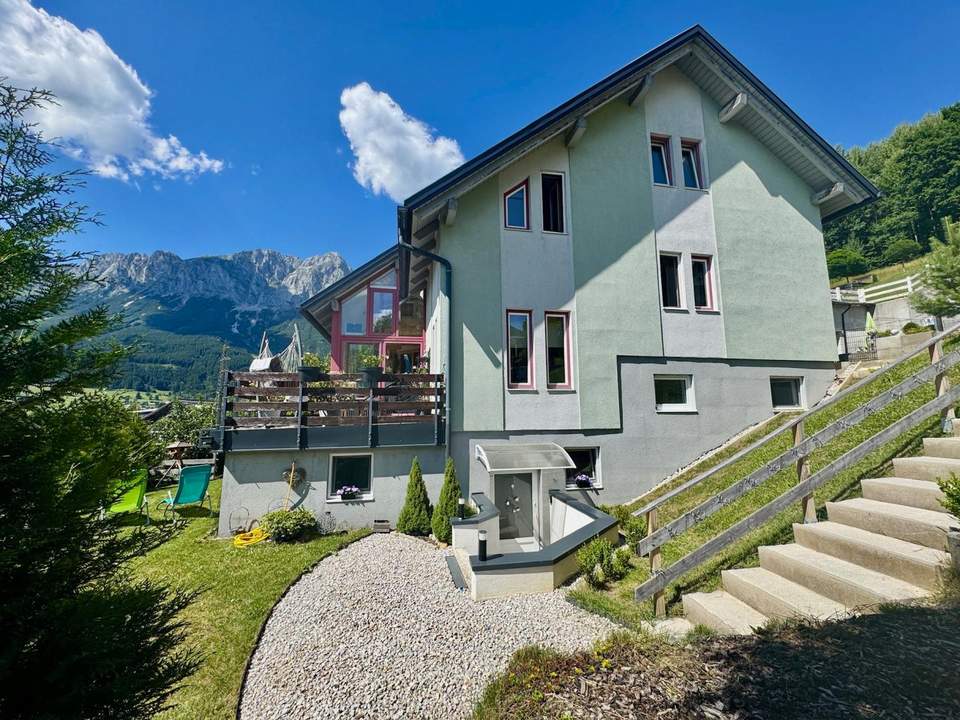 Wo Ruhe auf Raum trifft - Niedrigenergiehaus mit Einliegerwohnung in Niederöblarn