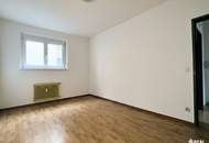 Perfekt geschnittene 2-Zimmerwohnung mit Garage in ruhiger und sonniger Lage