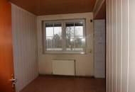 PREISREDUZIERT! Einfamilienhaus mit 6 Zimmer und großem Potential !