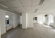 3-Zimmer Büro in der Burggasse im EG - KFZ-Abstellplatz optional