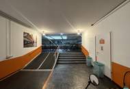 Zentrale Geschäftsfläche! Straßenseitiger Zugang und Schaufenster!