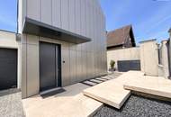 Architektur. Privatsphäre. Perfektion. Luxuriöse Architekten-Villa mit einzigartigem Magic Pool und Premium-Ausstattung!