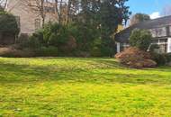 Großzügiges Anwesen am Rosenhain