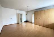 Sanierungsbedürftiger Vierkanthof in ruhiger Ortsrandlage! 6.100 m² Grundstück mit 4.100 m² Bauland & Platz für Tierhaltung
