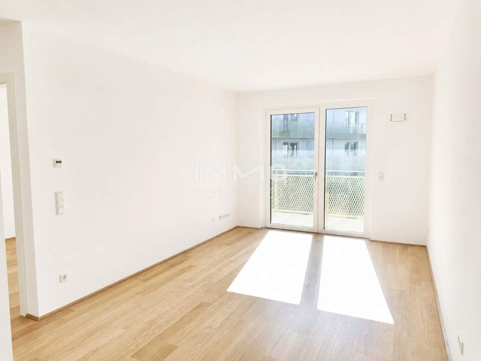 Provisionsfreier Erstbezug mit großem Balkon – moderne 2-Zimmer-Wohnung im naturnahen Hirschfeld