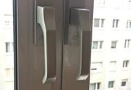 Eigentumswohnung am Belgradplatz, 2 Zimmer, Küche getrennt!