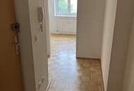 Bezaubernde 2-Raum Wohnung mit Terrasse u. kleinem Garten in idyllischer Grünlage - Top-Infrastruktur! Ab SOFORT zu beziehen!