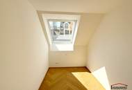 PROVISIONSFREI - ERSTBEZUG - Luxus pur! Große Dachgeschossmaisonette mit Dachterrasse, Pool und Deckenkühlung in RUHELAGE!