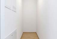 VORSORGE >> Charmante Dachgeschoss-Wohnung mit stilvoller Ausstattung >> TOP LAGE und SUPER HELL