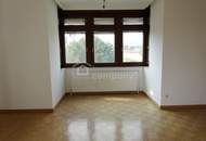 Gepflegte 4 Zimmer ETW mit südseitigen Balkon!