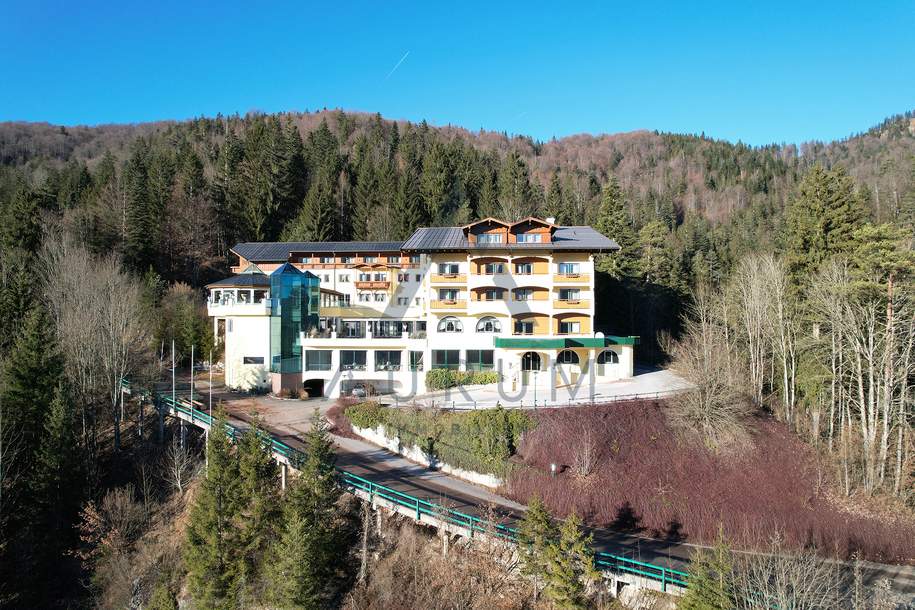 Projektimmobilie mit hohem Entwicklungspotenzial in Tirol, Gewerbeobjekt-kauf, 7.500.000,€, 6345 Kitzbühel