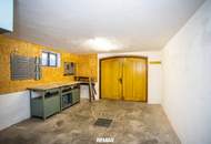 Umfangreich saniertes Einfamilienhaus mit 4 Garagen in sonniger Ruhelage von Rettenbach/Bad Ischl