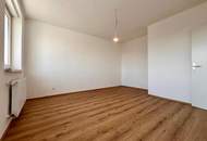 Erstbezug nach Komlettsanierung! Großzügige 3,5-Zimmer-Wohnung mit Balkon