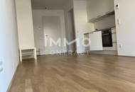 Helle 2 Zimmerwohnung im Erdgeschoß mit 17m² großer Terrasse gut gelegen im Herzen von Kagran.