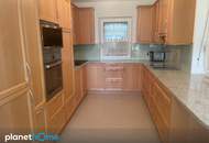 Doppelhaushälfte (Bild rechte Seite) mit Garten zu mieten